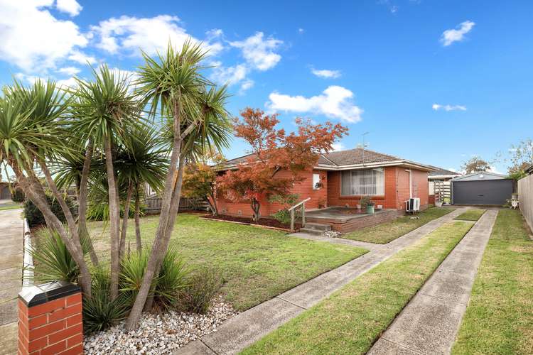 Second view of Homely house listing, 8 Commonwealth Court, Craigieburn VIC 3064