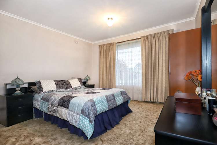 Seventh view of Homely house listing, 8 Commonwealth Court, Craigieburn VIC 3064