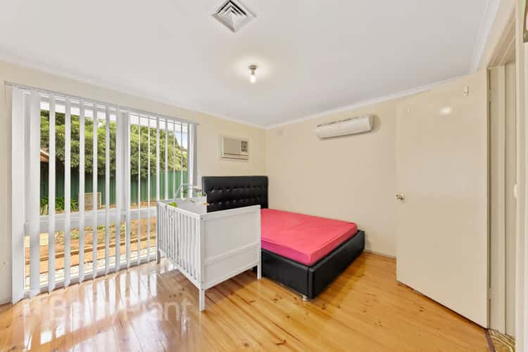 Fifth view of Homely house listing, 10 Fernhill Court, Albanvale VIC 3021