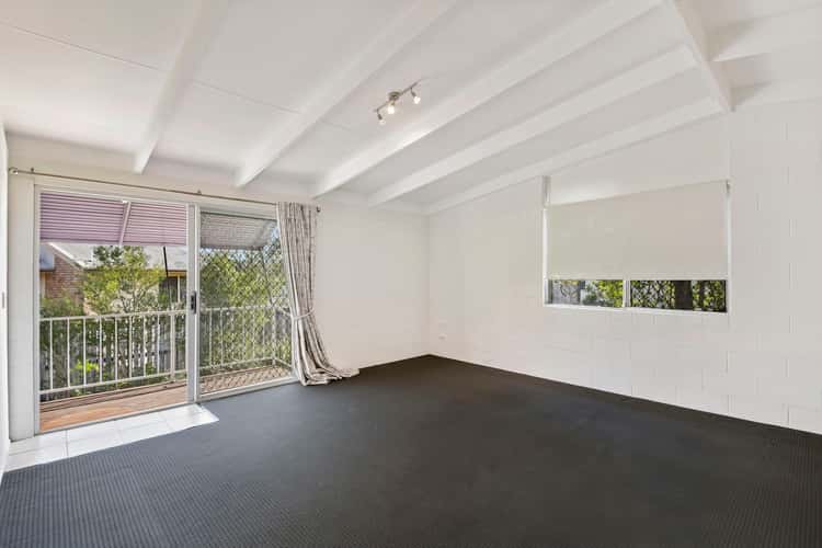 Fourth view of Homely unit listing, 1/4 Oloway Crescent, Alexandra Headland QLD 4572