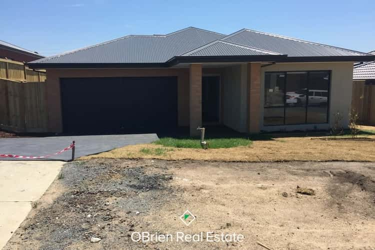 Main view of Homely house listing, 14 Mountford Rise, Pakenham VIC 3810