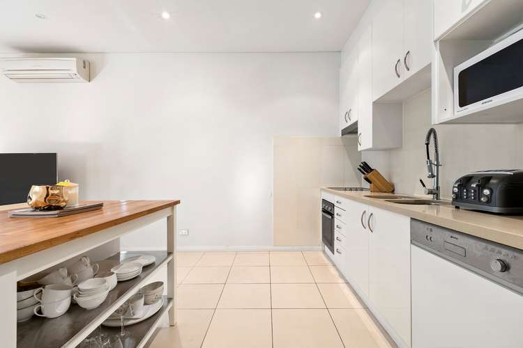 Third view of Homely apartment listing, 171/635 Gardeners Road, Mascot NSW 2020