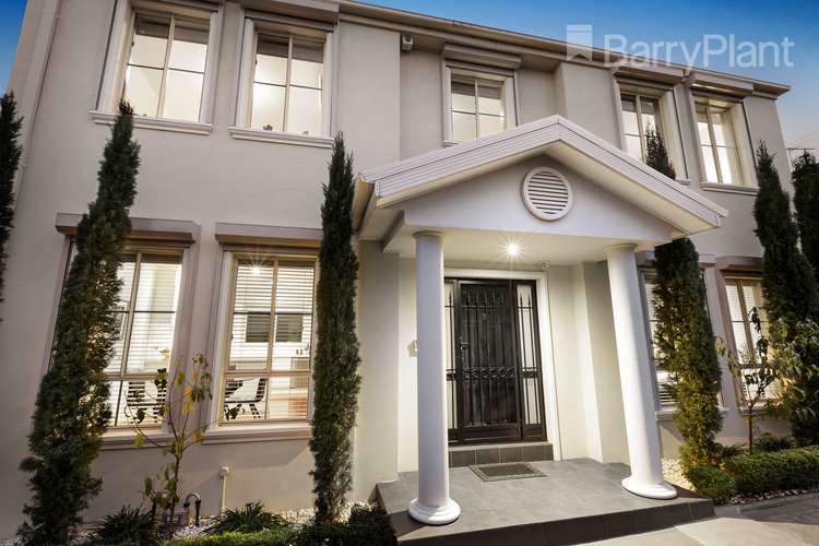 Main view of Homely townhouse listing, 2/20 Reynolds Parade, Pascoe Vale South VIC 3044