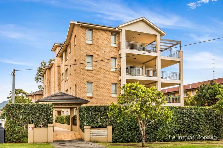 Main view of Homely apartment listing, 3/28-30 Virginia Street, North Wollongong NSW 2500