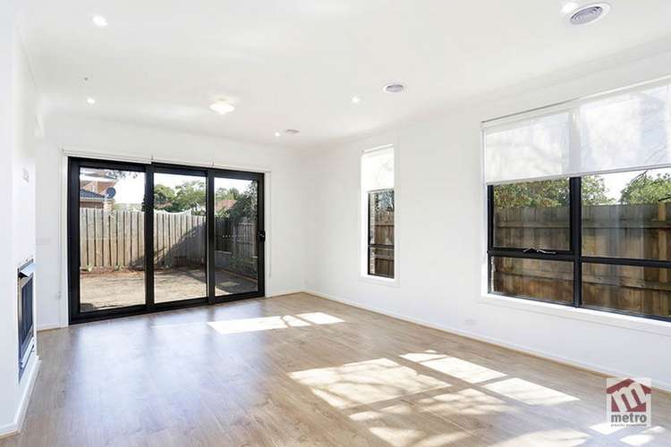 Fourth view of Homely townhouse listing, 8B Railway Avenue, Ashwood VIC 3147