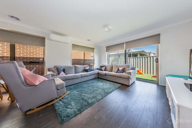Fourth view of Homely house listing, 26 Yellow Robin Circuit, Cranbourne East VIC 3977