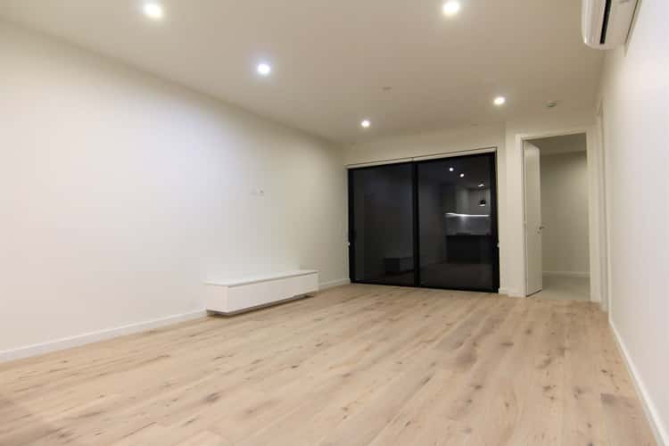 Fourth view of Homely apartment listing, 111/322-326 Neerim Road, Carnegie VIC 3163