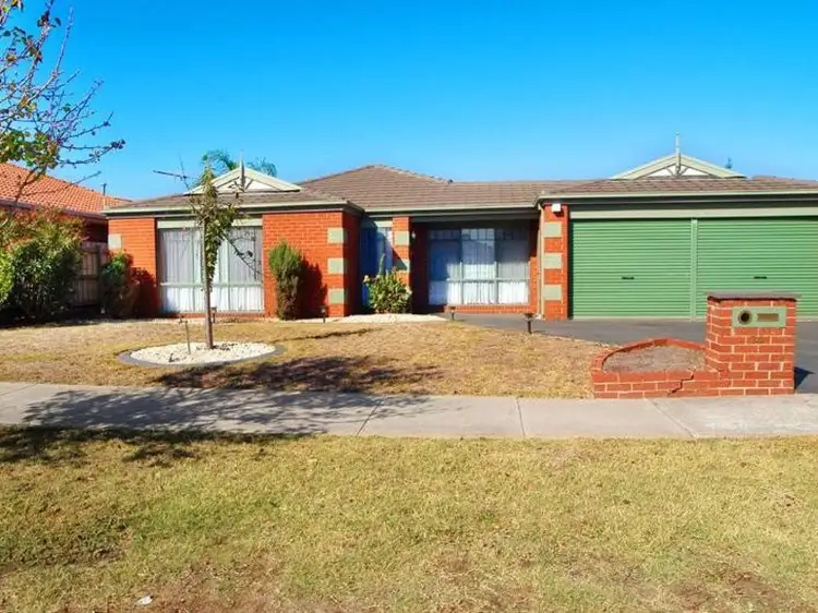 14 Sainsbury Avenue