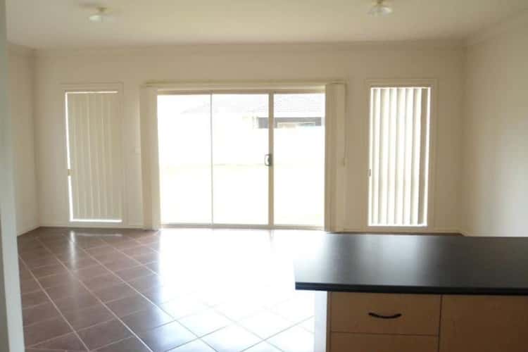 Fourth view of Homely house listing, 5 Elmsted Court, Cairnlea VIC 3023
