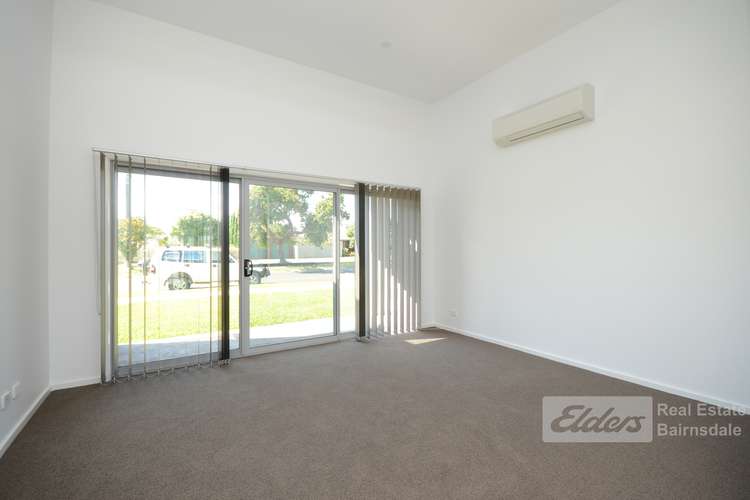 Fifth view of Homely townhouse listing, 1/49 Drevermann Street, Bairnsdale VIC 3875