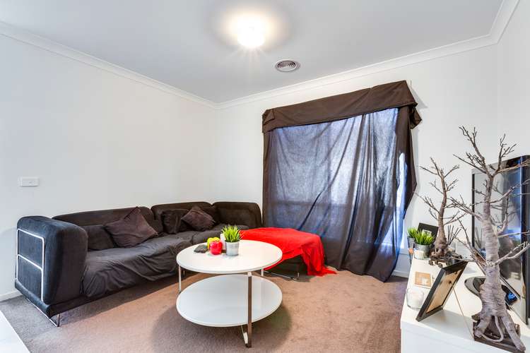 Fourth view of Homely house listing, 8 Gleeson Court, Bacchus Marsh VIC 3340