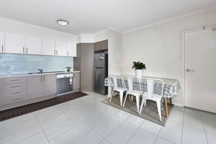 Second view of Homely apartment listing, 6/3 Wardens Walk, Coburg VIC 3058