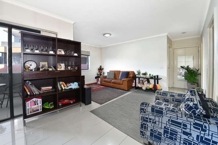 Fourth view of Homely apartment listing, 6/3 Wardens Walk, Coburg VIC 3058