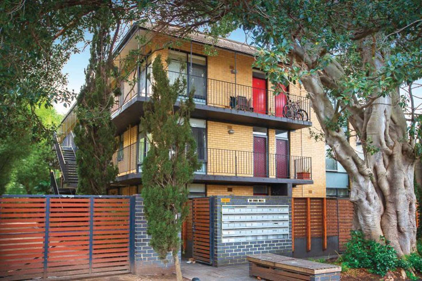 Main view of Homely apartment listing, 13/89 Denham Street, Hawthorn VIC 3122