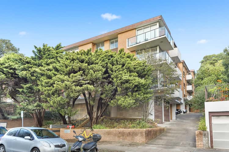 Fifth view of Homely apartment listing, 3/18 Francis Street, Bondi Beach NSW 2026