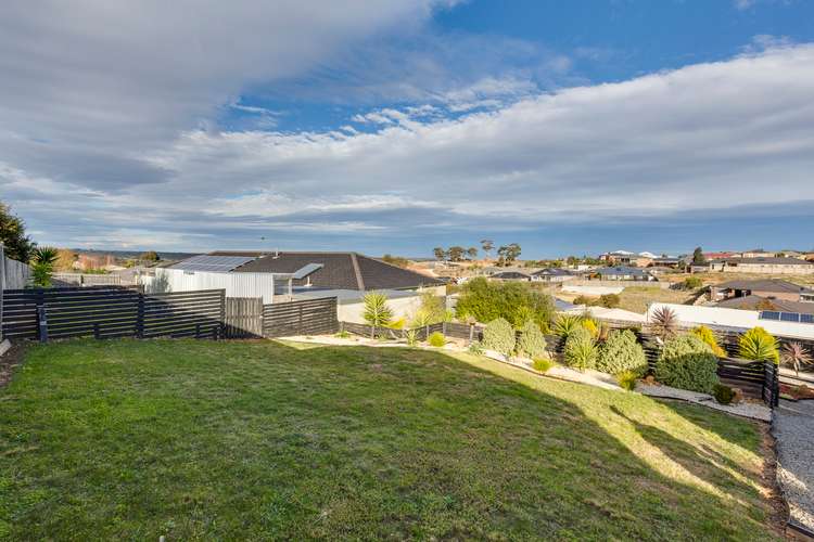 Sixth view of Homely house listing, 2 Moonlight Court, Bacchus Marsh VIC 3340