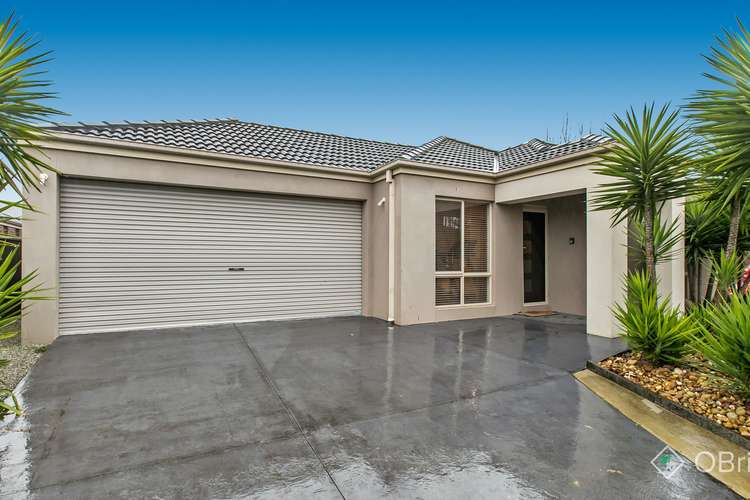 Main view of Homely house listing, 2 Griffith Mews, Pakenham VIC 3810