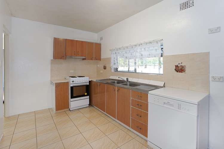 Third view of Homely apartment listing, 5A Regina Avenue, Brookvale NSW 2100