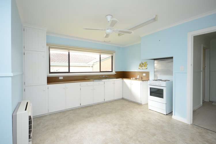 Fifth view of Homely house listing, 42 Macrae Street, Bairnsdale VIC 3875