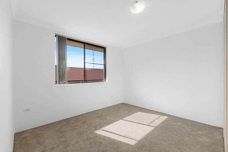 Fifth view of Homely unit listing, 4/13 Underwood Street, Corrimal NSW 2518