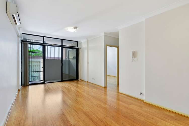 Main view of Homely unit listing, 2/16-30 Bunn Street, Pyrmont NSW 2009