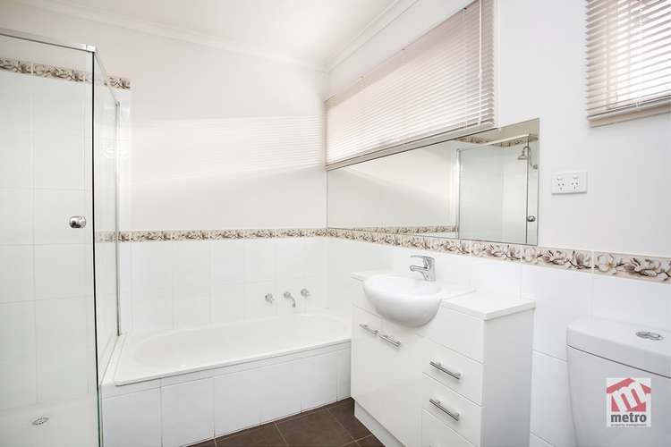Fifth view of Homely unit listing, 2/21 Elmhurst Road, Bayswater VIC 3153