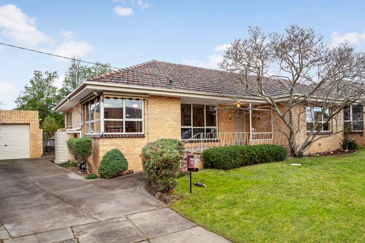 Main view of Homely unit listing, 1/15 Winbourne Road, Mount Waverley VIC 3149