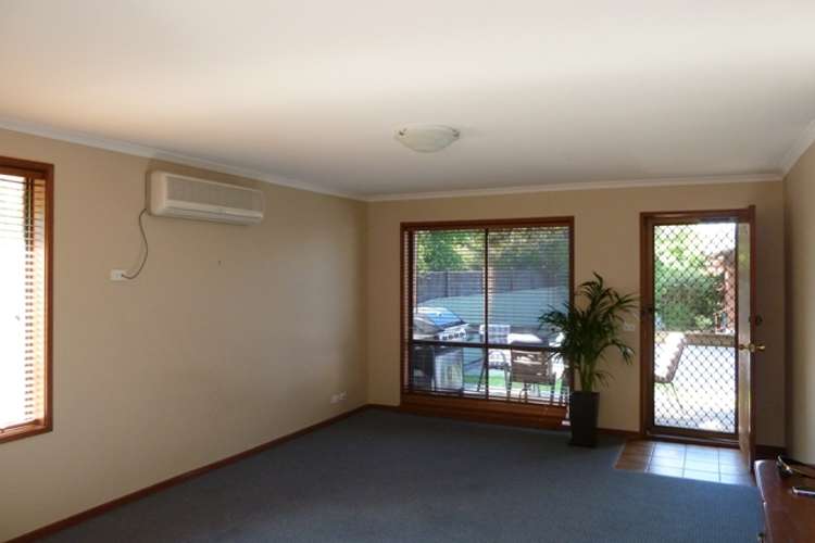 Second view of Homely townhouse listing, 2/560 Wyse Street, Albury NSW 2640