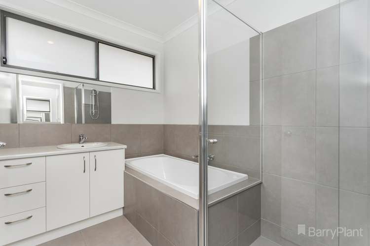 Fourth view of Homely house listing, 2/24 Forest Lane, Bendigo VIC 3550
