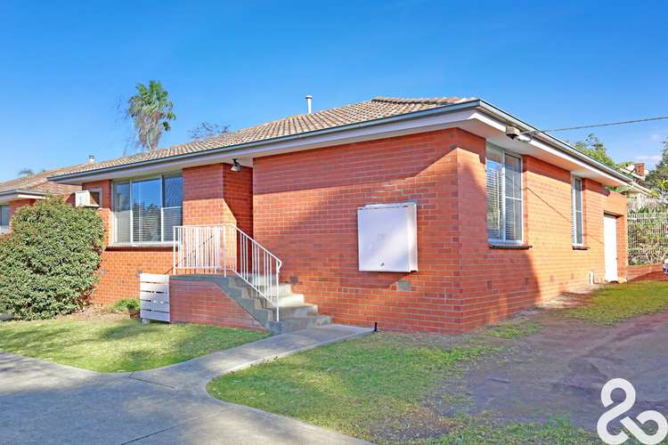Main view of Homely unit listing, 1/19 Edward Street, Macleod VIC 3085