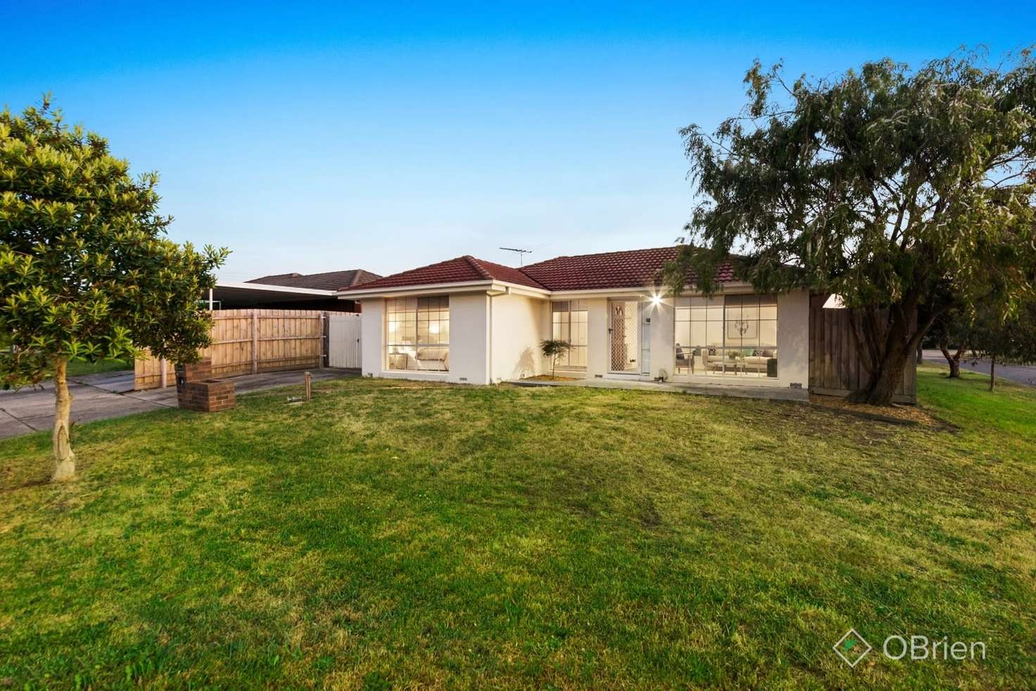 Main view of Homely house listing, 2 Borrowdale Court, Cranbourne West VIC 3977