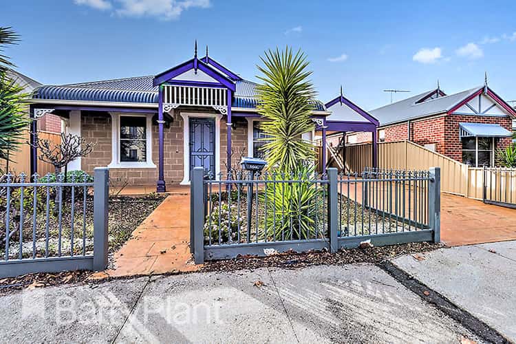 Second view of Homely house listing, 6 Gairdners Pass, Caroline Springs VIC 3023