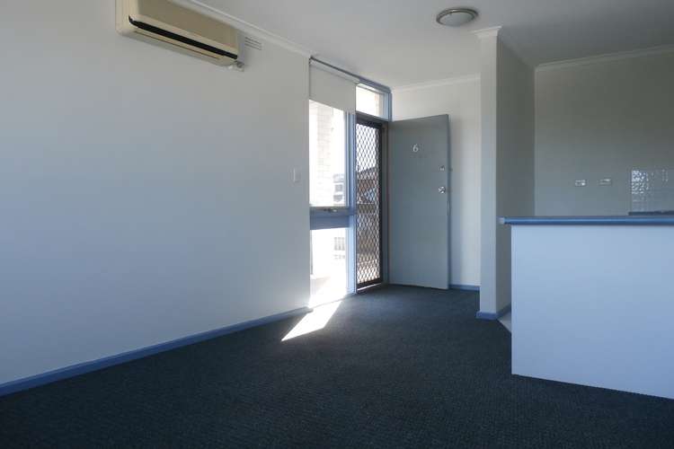 Fifth view of Homely apartment listing, 6/118 Albion Street, Brunswick VIC 3056