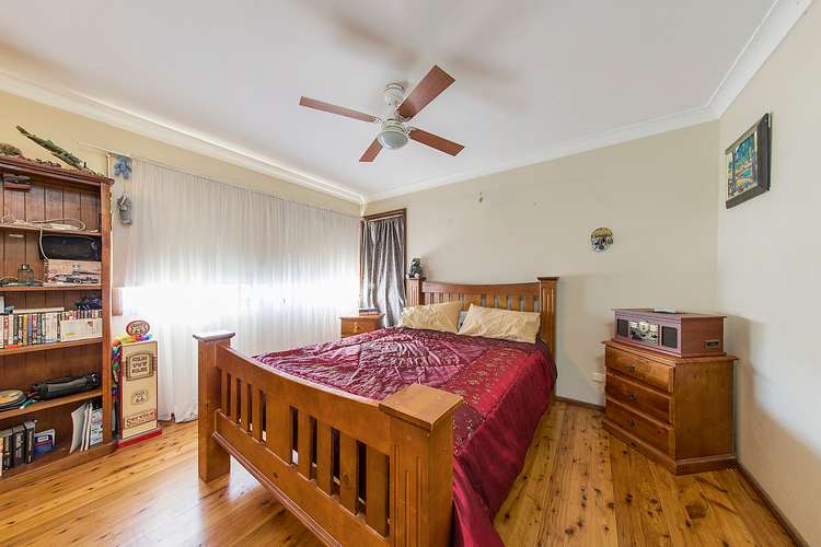 Fifth view of Homely house listing, 1 Tenison Avenue, Cambridge Gardens NSW 2747