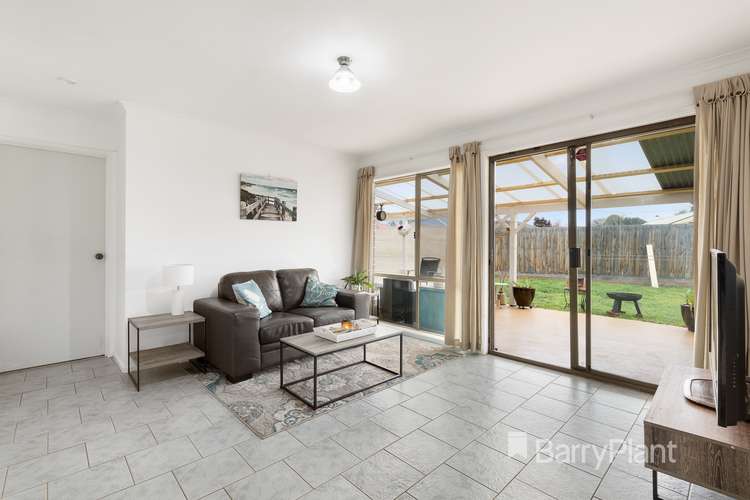 Fifth view of Homely house listing, 5 Kiewa Court, Werribee VIC 3030