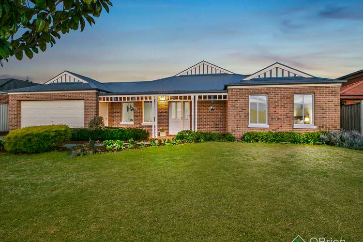 47 Hartland Circuit, Pakenham VIC 3810