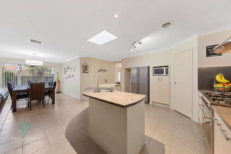 Fifth view of Homely house listing, 8 Princeton Close, Truganina VIC 3029