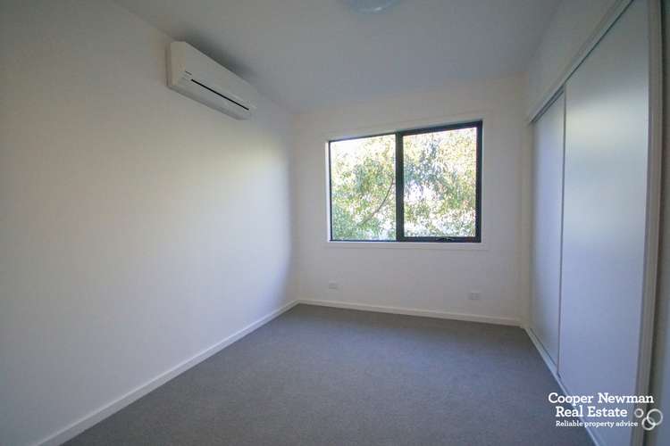 Fifth view of Homely apartment listing, 9/4 Milford Avenue, Burwood VIC 3125
