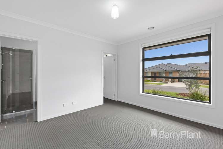 Fifth view of Homely house listing, 38 Attunga Grove, Werribee VIC 3030