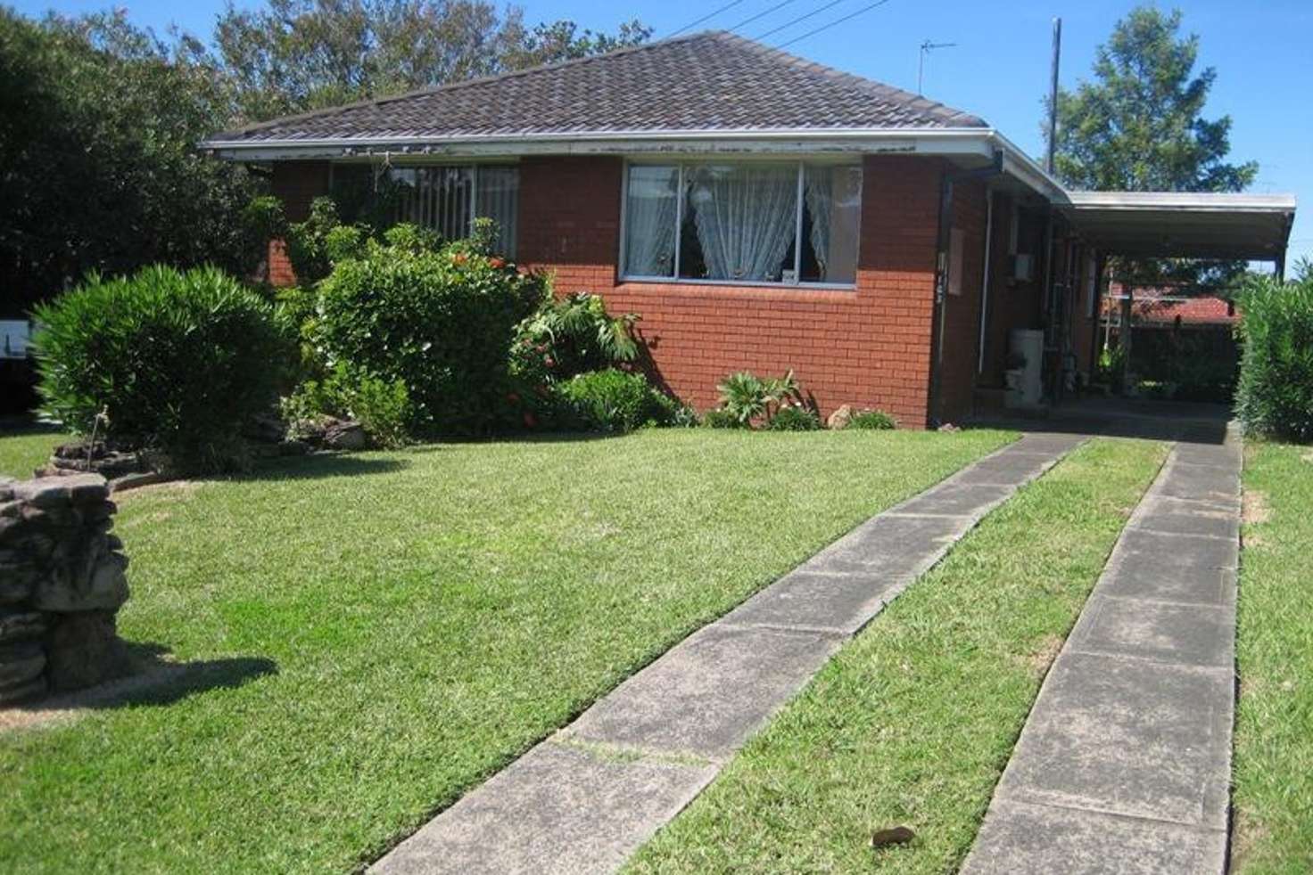 Main view of Homely unit listing, 2/163 Princes Highway, Dapto NSW 2530