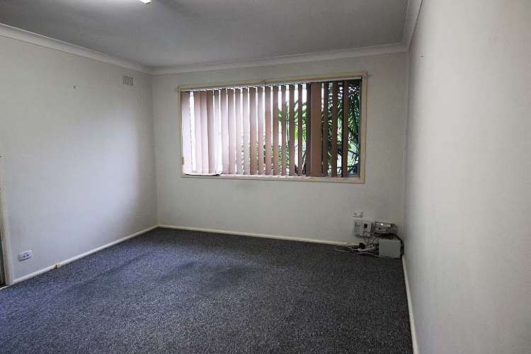 Fourth view of Homely unit listing, 2/163 Princes Highway, Dapto NSW 2530