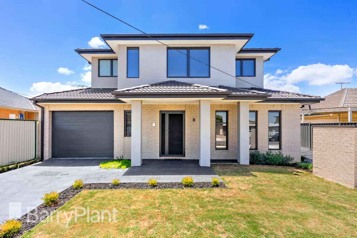 Main view of Homely townhouse listing, 1/32 George Street, St Albans VIC 3021