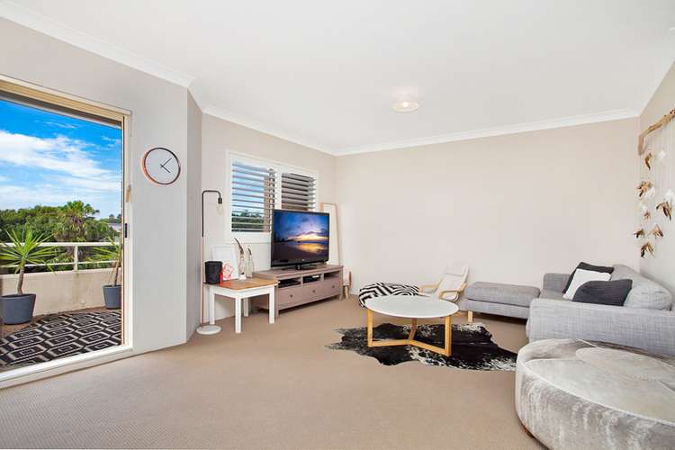 Main view of Homely unit listing, 10/24 Goodwin Street, Narrabeen NSW 2101