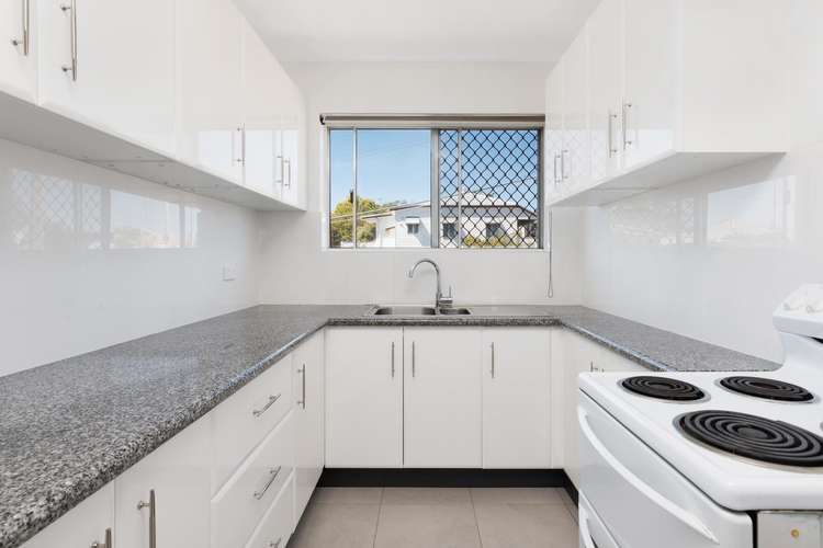 Second view of Homely apartment listing, 2/142 Gladstone Road, Highgate Hill QLD 4101