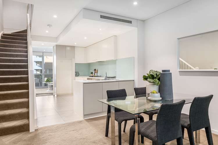 Second view of Homely unit listing, 306B/8 Bourke Street, Mascot NSW 2020