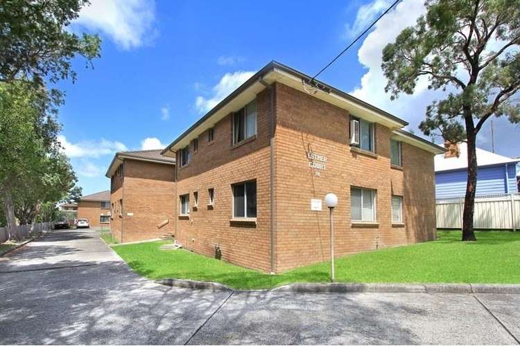 Main view of Homely unit listing, 5/30 The Avenue, Corrimal NSW 2518