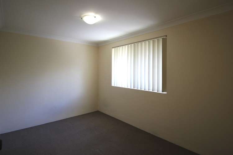 Fourth view of Homely unit listing, 5/30 The Avenue, Corrimal NSW 2518
