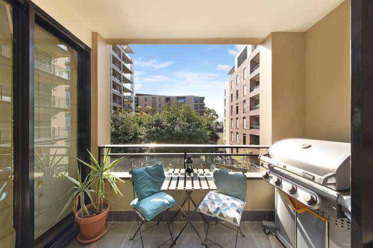 Main view of Homely apartment listing, C505/24-26 Point Street, Pyrmont NSW 2009