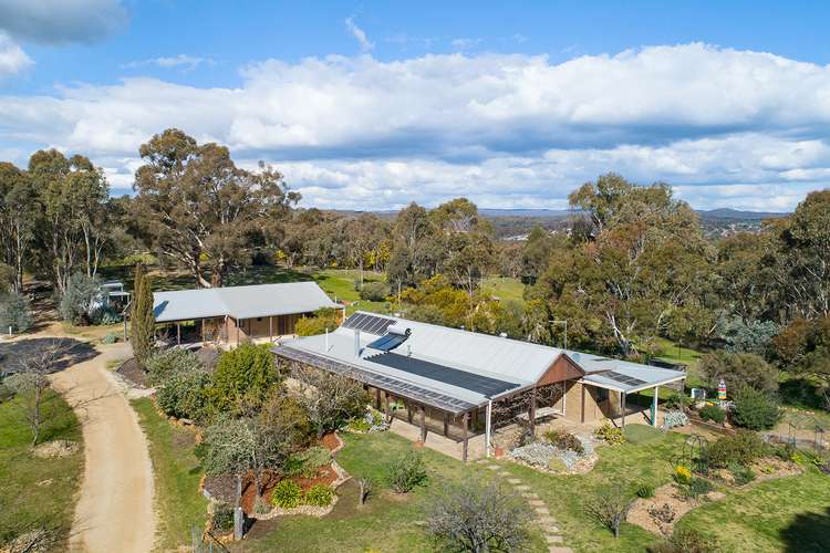 60 Odgers Road, Castlemaine VIC 3450