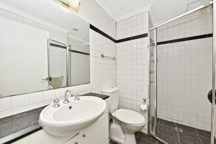 Fifth view of Homely studio listing, 32/1 Dwyer Street, Chippendale NSW 2008